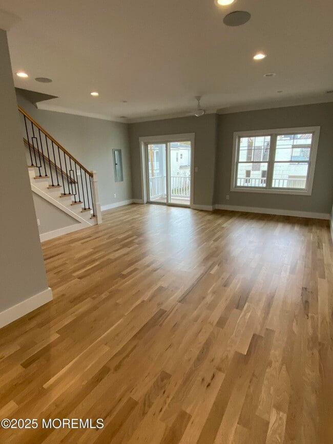 Photo - 51 Miller St