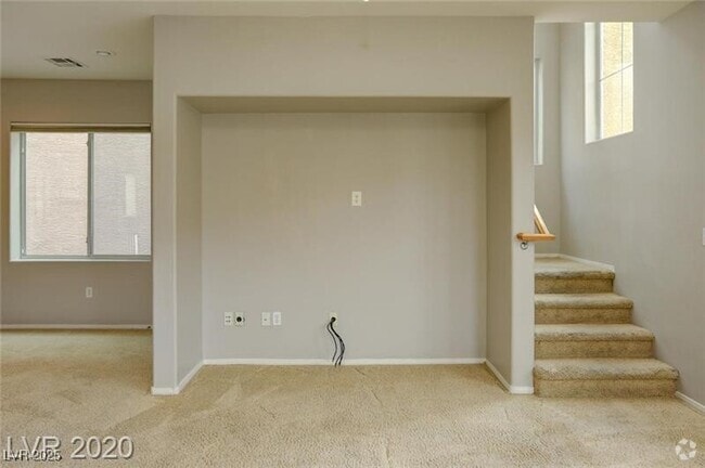 Building Photo - 9360 Roping Cowboy Ave Rental