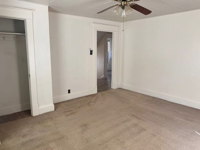 Photo - Szabo-127 Langhorne Avenue Unidad Szabo-127 Langhorne Avenue-Apt. #2