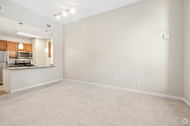 Studio - 507SF - Dining Room