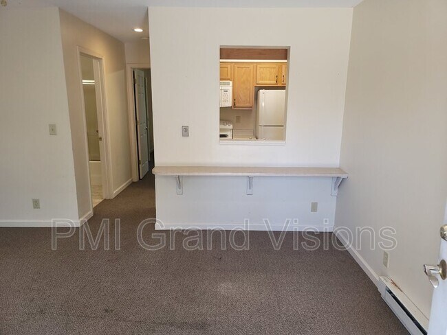 Photo - 1308 Arthur Ave Unit 9