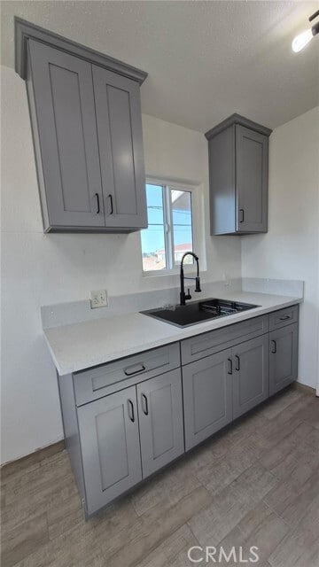 Photo - 645 S Gerhart Ave