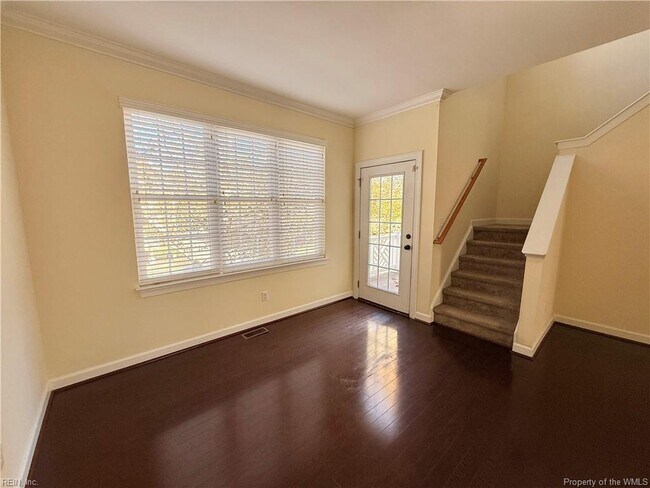 Photo - 5357 Discovery Park Blvd