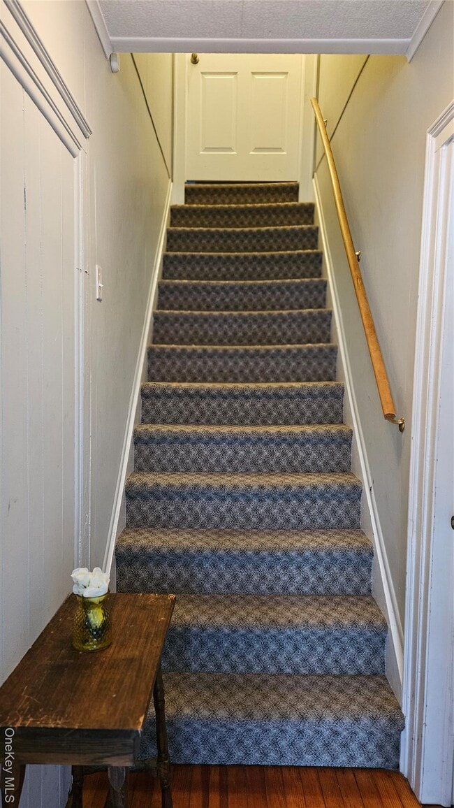 Photo - 192 Main St Unit 2