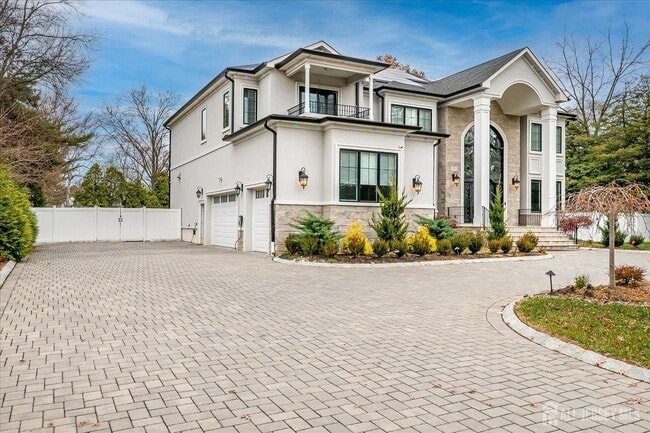 Photo - 3979 Park Ave