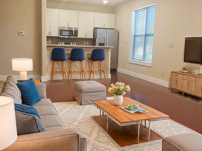 Photo - 525 E Kiowa St