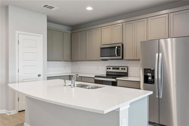 Photo - 121 Unforgiven Ln