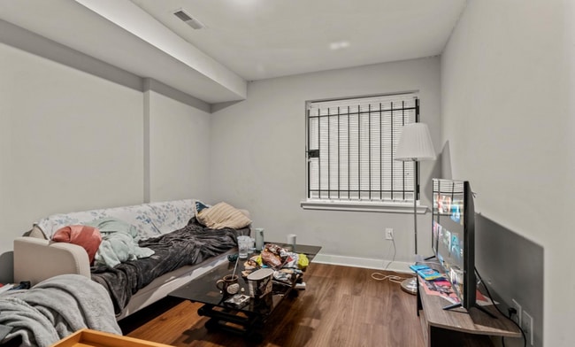 Photo - 2130 N Carlisle St Unit B