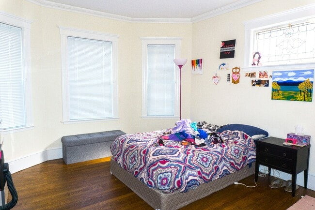 Photo - 55 Iffley Rd