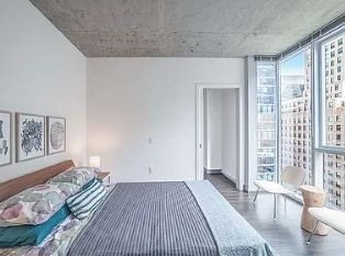 Photo - 215 W Lake St