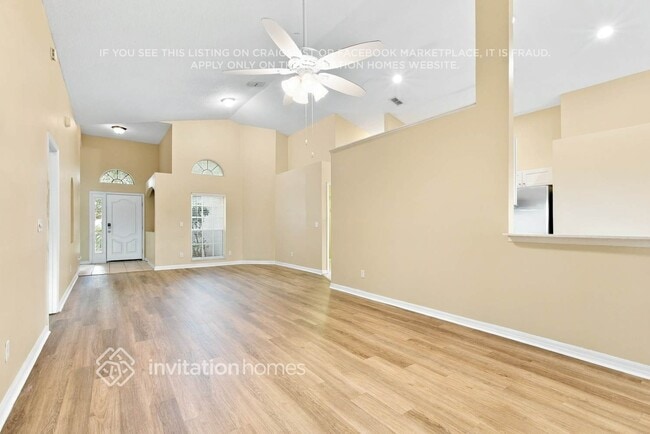 300 Balogh Pl
