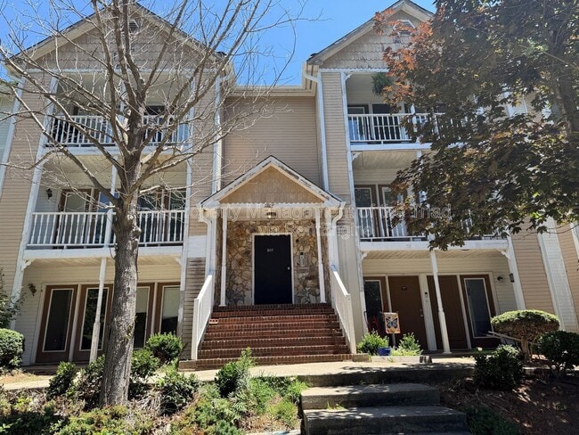 Building Photo - 3117 Darden Rd Unit M
