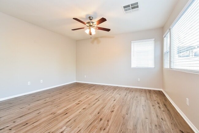 Photo - 8028 N Copperhead Creek St