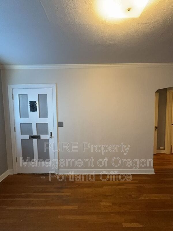 Photo - 715 NE 20th Ave