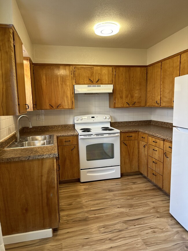 Photo - 1028 Longstaff St Unit 3