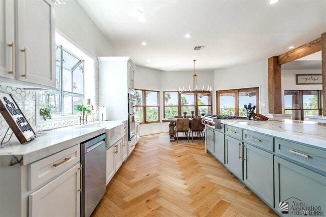 Photo - 1645 W El Paseo Real