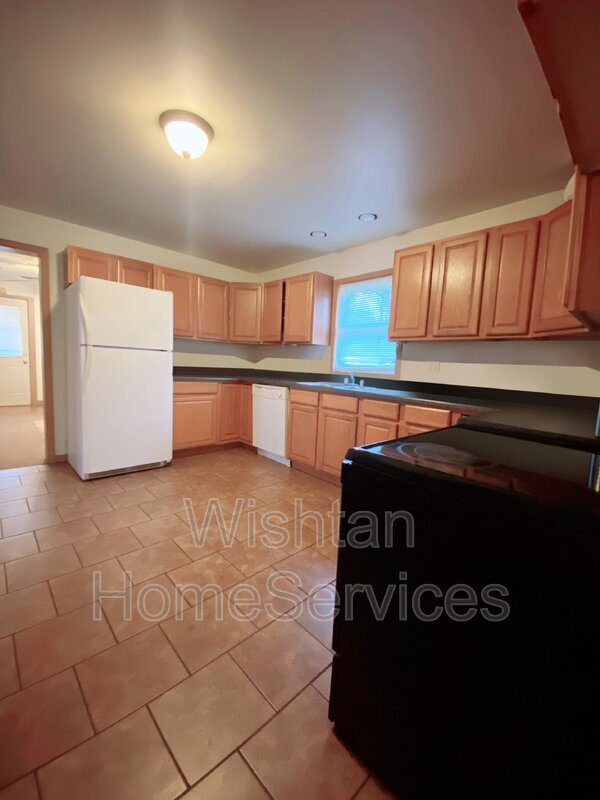 Photo - 524 N Johnson St House