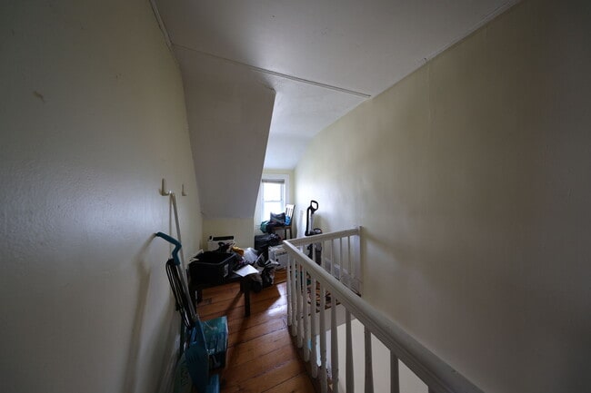 Building Photo - 3 Foster St