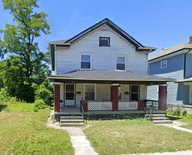 Building Photo - 1931-1933 Catalpa Dr. Rental