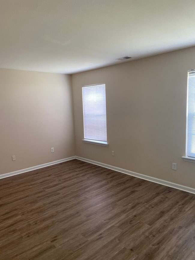 Photo - 2525 Whetstone Ln