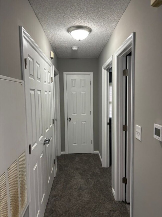 Photo - 1751-1753 HARVELL ST. Unit 1753