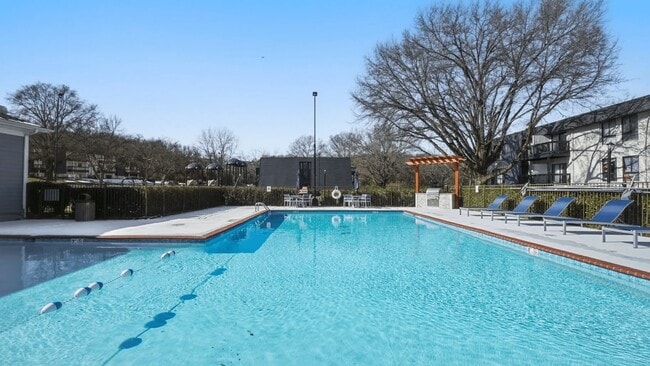 Photo - Compass Vista