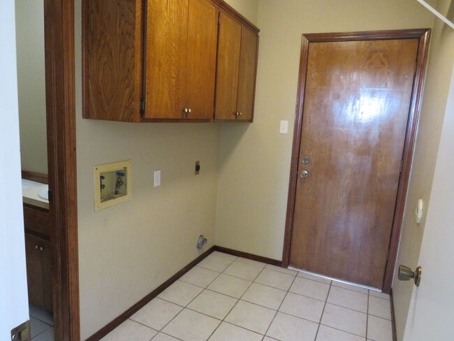 Photo - 108 NE 48th St