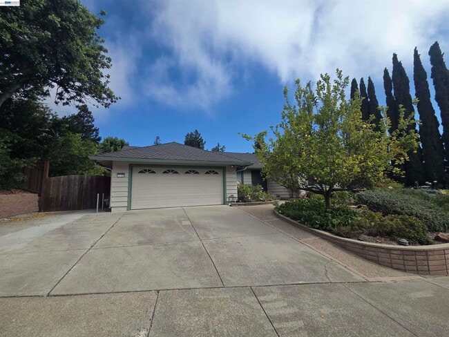 Photo - 11732 Bloomington Way