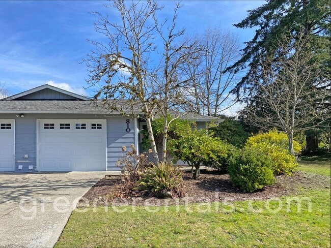 2BR 1BA Duplex in Desired West Olympia Loc... - 2BR 1BA Duplex in Desired West Olympia Loc... House