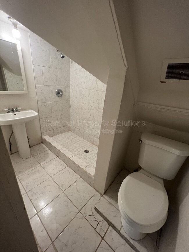 Photo - 164 Forest Ave