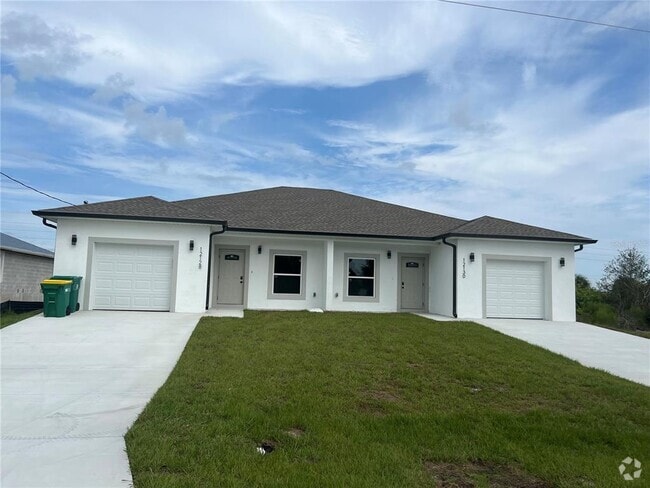 Building Photo - 12130 Henley Ave Rental
