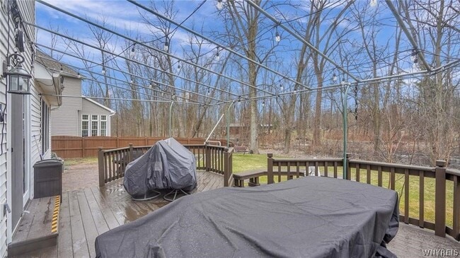 Photo - 83 Huntingwood Dr