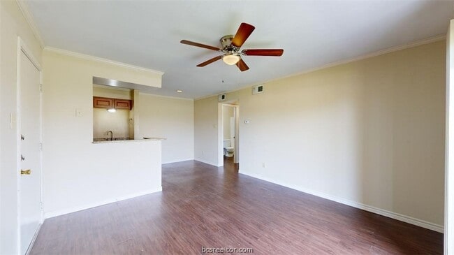 904 University Oaks Blvd Unidad 3