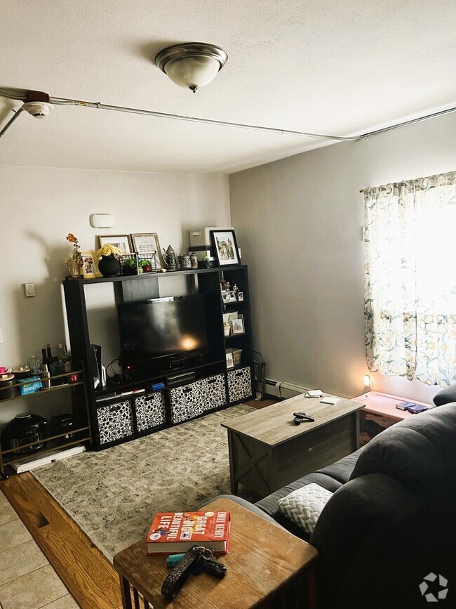 Building Photo - Archambault Unit 3 Rental