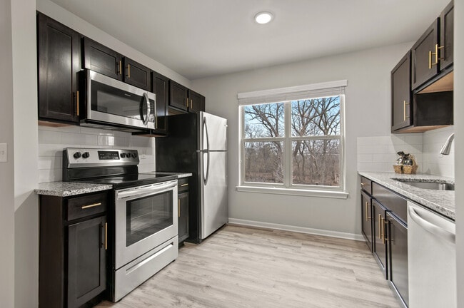 Cypress Kitchen - Innsbrook of Canton