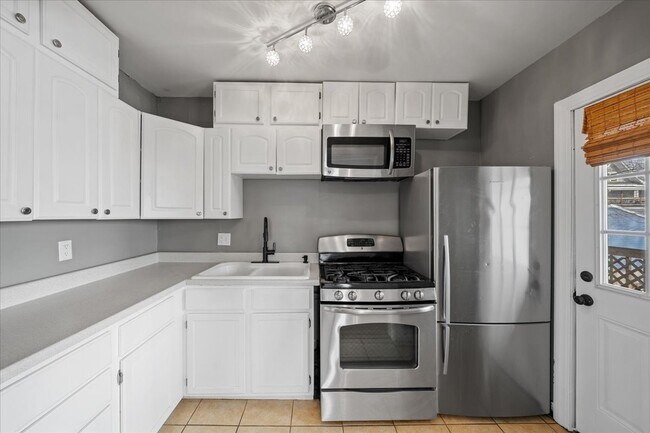 Photo - 3803 Pennsylvania Ave Unidad #2S