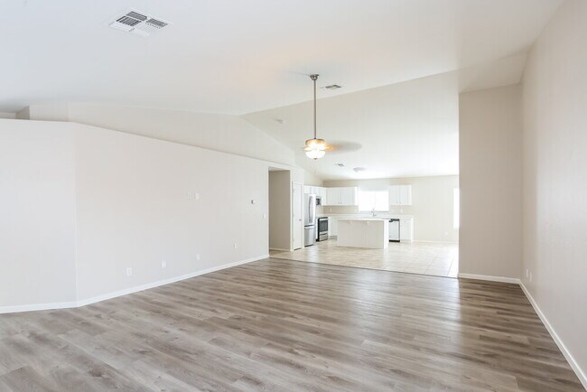 Photo - 7334 W Lamar Rd