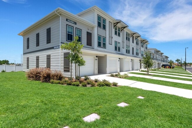 RISE Citrus Ridge - RISE Citrus Ridge Townhomes