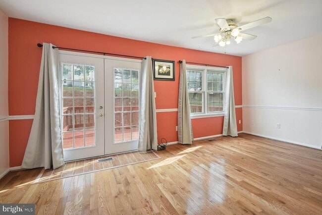 Photo - 3010 Mozart Dr