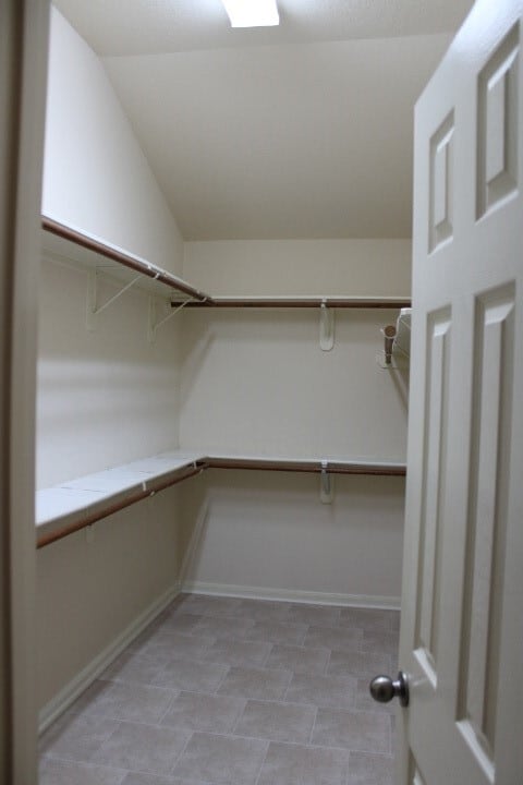 Photo - 18114 Surrey Lake Ln