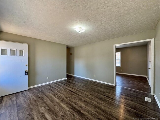 Photo - 1222 Kienast Dr