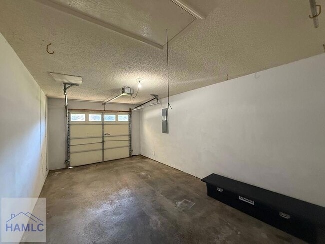 Photo - 703 Tray Ct