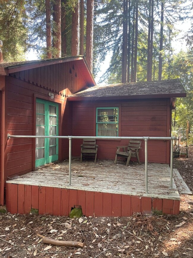 Photo - Serene mountain setting in Felton