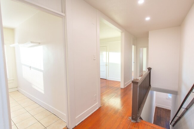 Photo - Charming 1-Bed/1-Bath Corner Unit One Block from the Heart of Barrio Logan! Unidad 2214