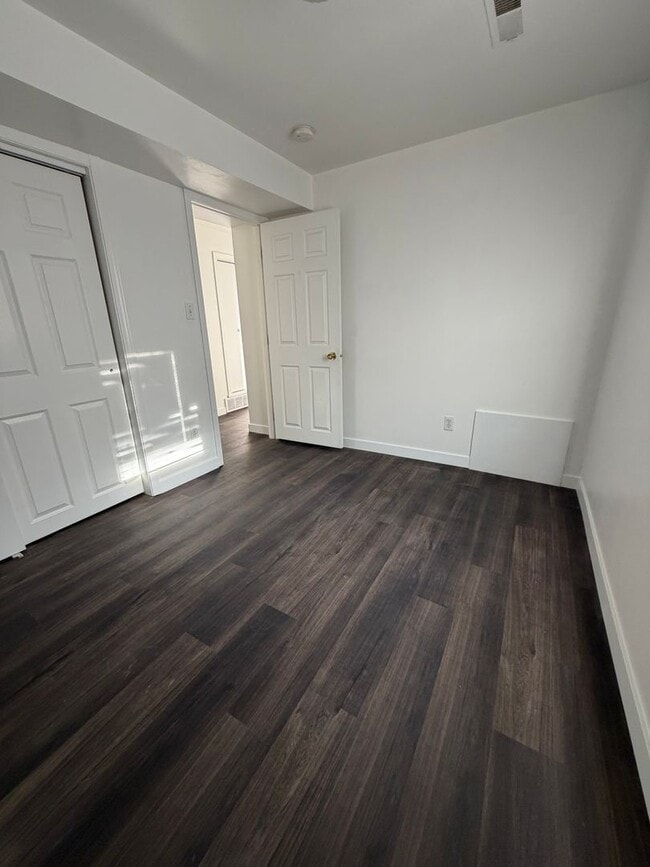 Photo - Viking Properties LLC - Duplex II Unit 1102 10th Avenue NW (lower)