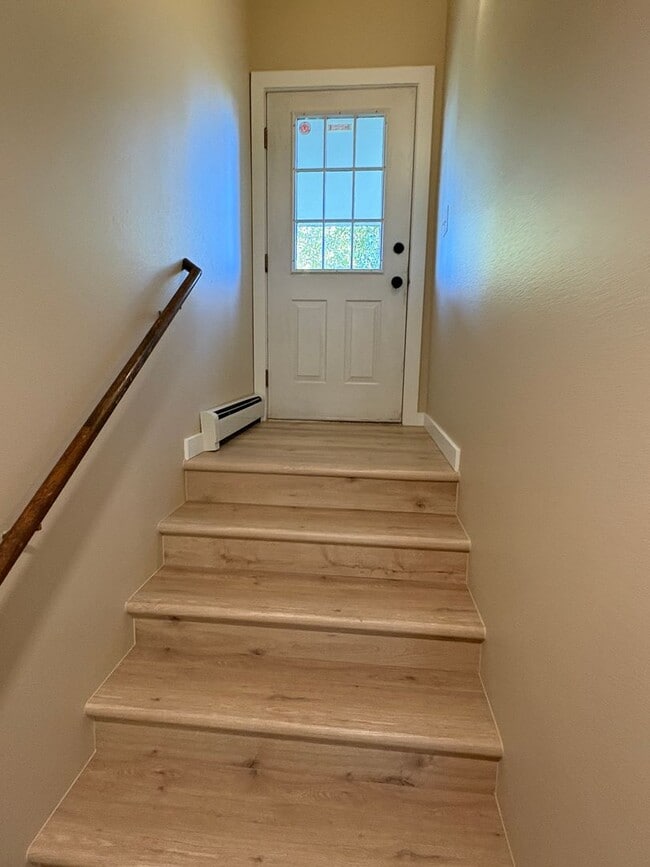 Photo - 2 Bed 2 bath off Durston Rd- Brand New Flo...