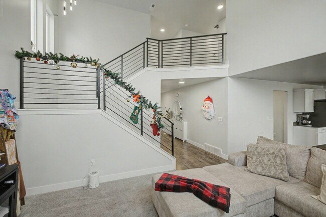 Photo - 1531 Stone Gate Dr