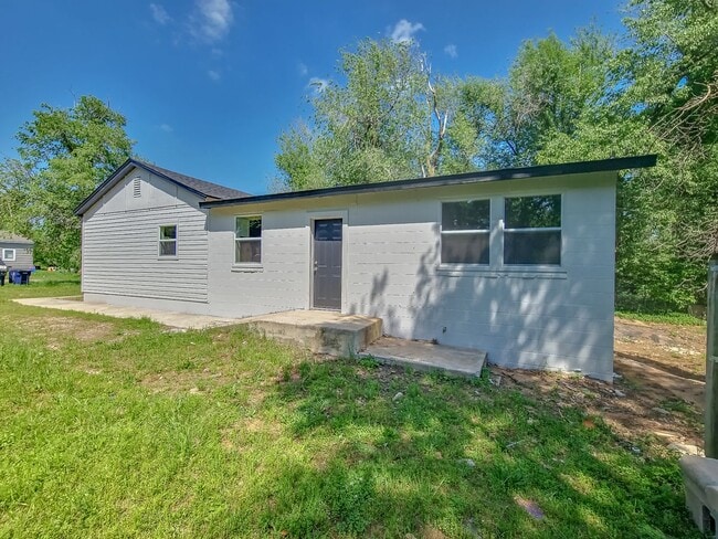 Photo - Newly Remodeled FOUR bedroom home in Spencer! FOR RENT!