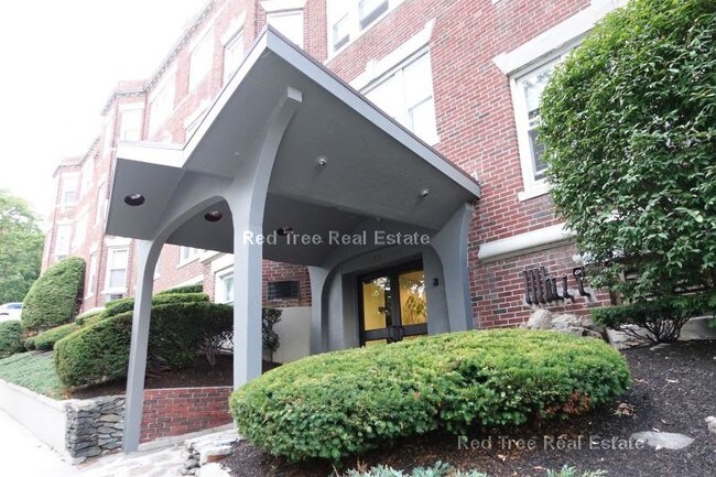 Photo - 33 Lancaster Terrace Unit 104