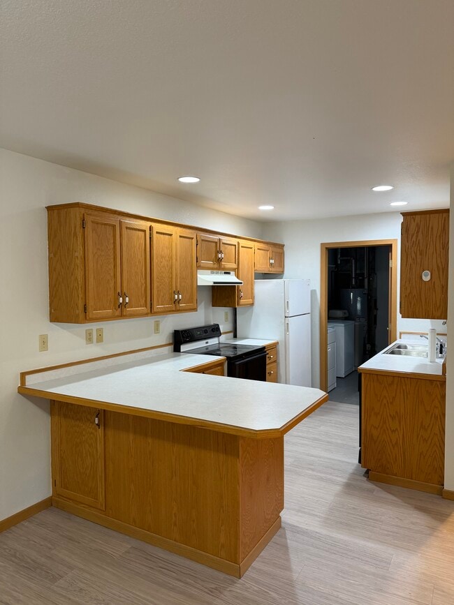 608 Ethel St Unit 608